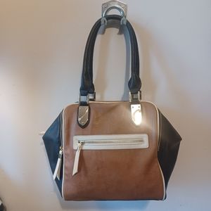 Latique Handbag Tan/ Black with Beige Trim